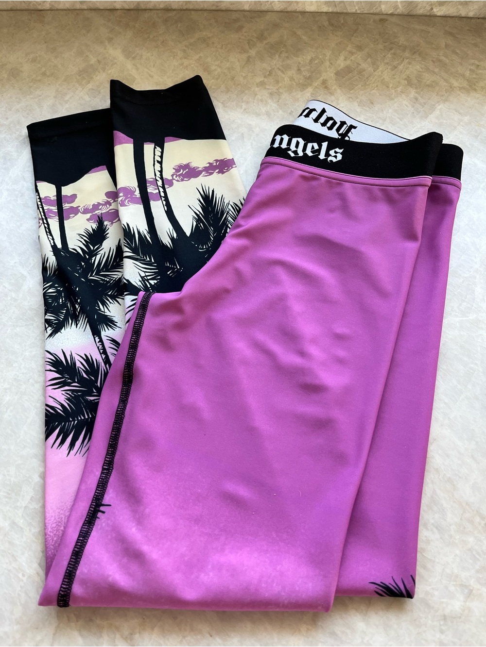 Palm Angels Pink and Cream Palm Tree Active Set - Picture 5 of 6